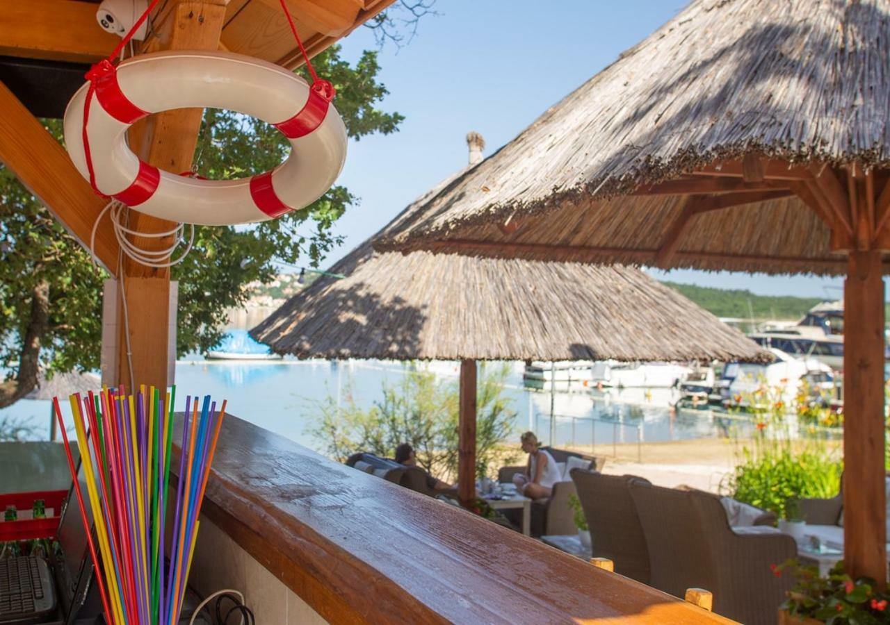 Fisherman's Glamping Village