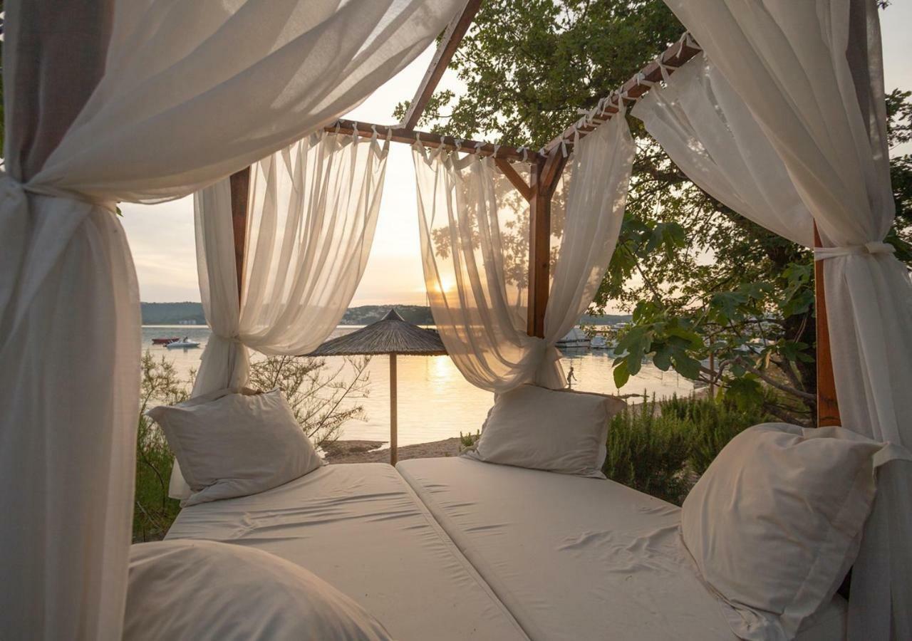 Luxuszelt Fisherman's Glamping Village 4*